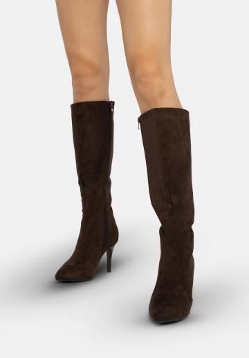 Высокие сапоги