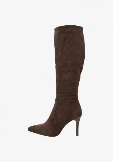 Высокие сапоги