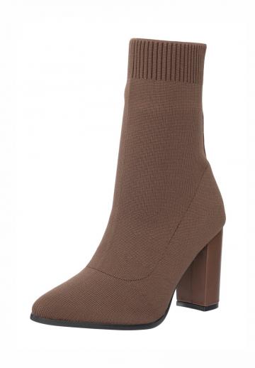 Полусапожки на высоком каблуке