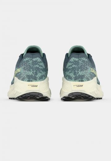 Беговые кроссовки