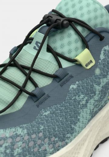 Беговые кроссовки