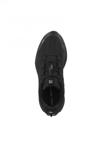 Походные кроссовки