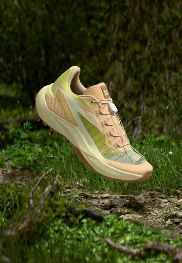 Беговые кроссовки