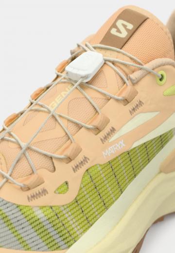 Беговые кроссовки