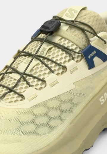 Беговые кроссовки