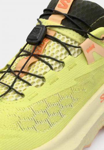 Беговые кроссовки