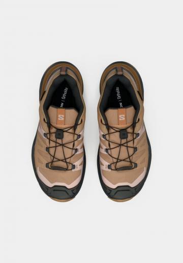 Походная обувь