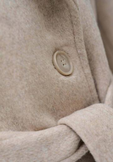 Шерстяное пальто