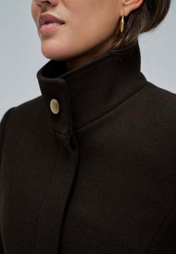 Шерстяное пальто