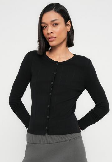 Вязаная кофта