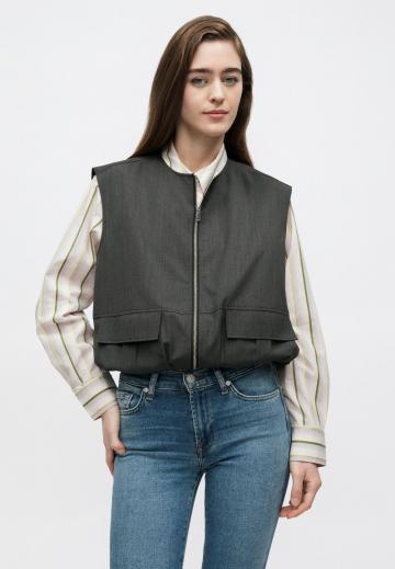 Джинсовая жилетка