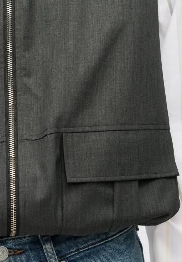 Джинсовая жилетка