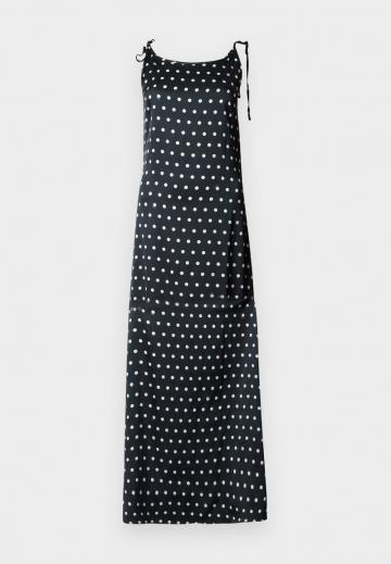 Пляжное платье