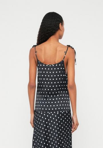 Атласная блузка