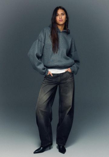 Пуловер с капюшоном