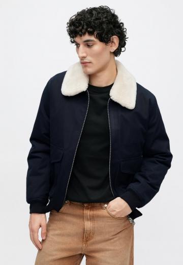 Куртка бомбер