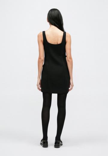 Короткое платье