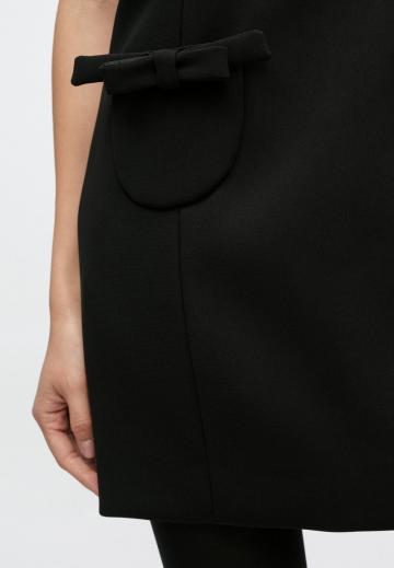 Короткое платье