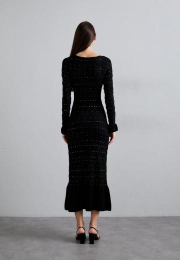 Вязаное платье
