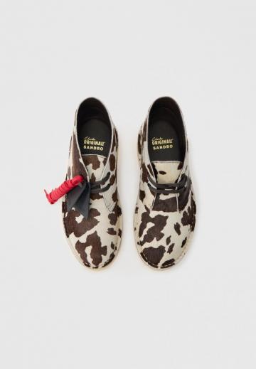 Ботинки на шнуровке