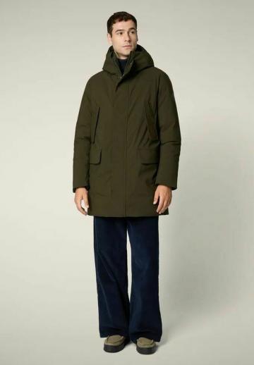 Короткое пальто