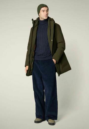 Короткое пальто