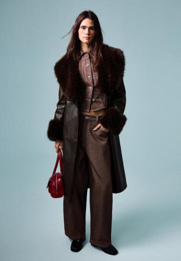 Шерстяное пальто