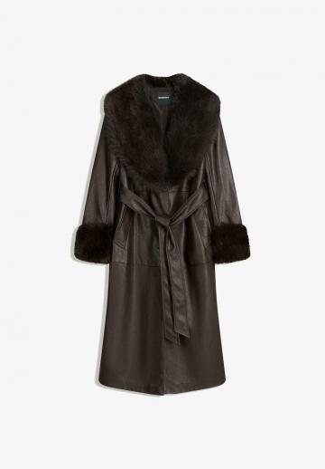 Шерстяное пальто