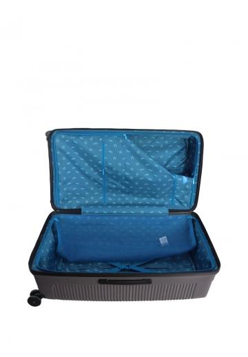 Чемодан на колесах