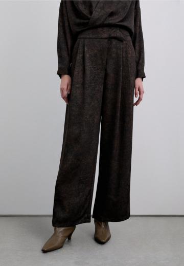 Широкие брюки