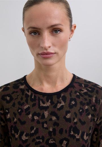 Вязаное платье