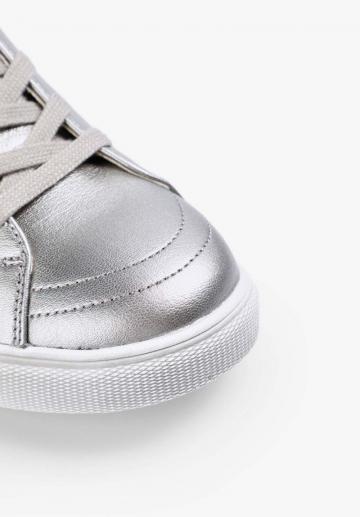 Высокие кеды