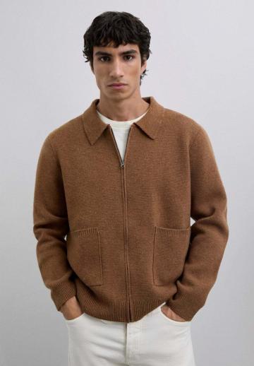 Вязаная кофта