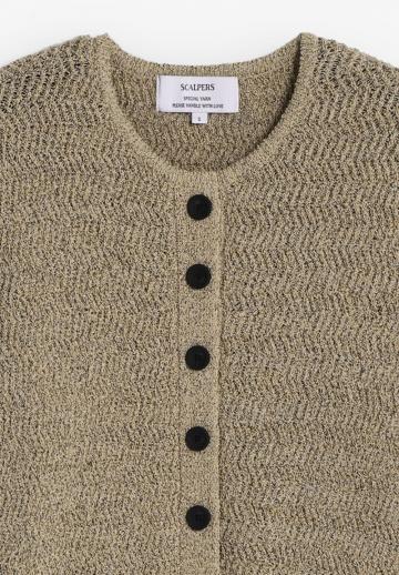 Вязаный жилет