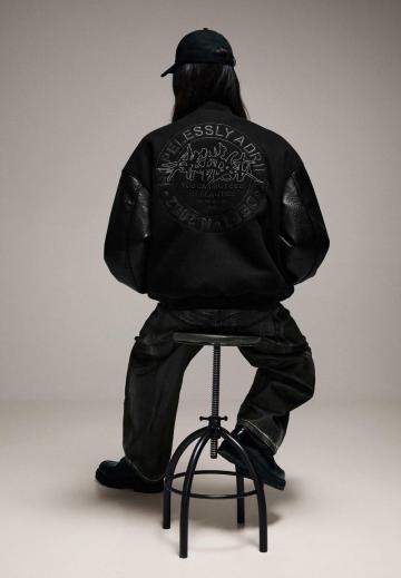 Куртка бомбер