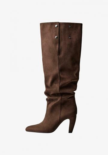 Высокие сапоги