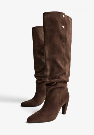 Высокие сапоги