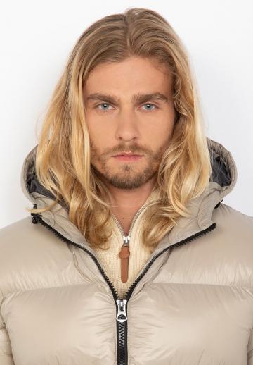 Зимняя куртка