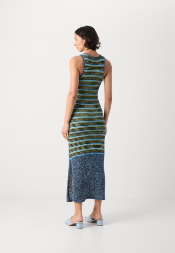 Пляжное платье