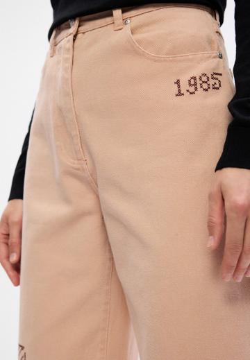 Прямые джинсы