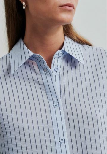 Длинная блузка