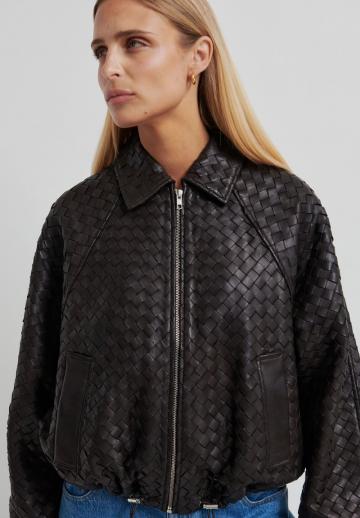 Кожаная куртка