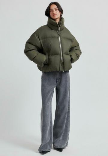 Зимняя куртка