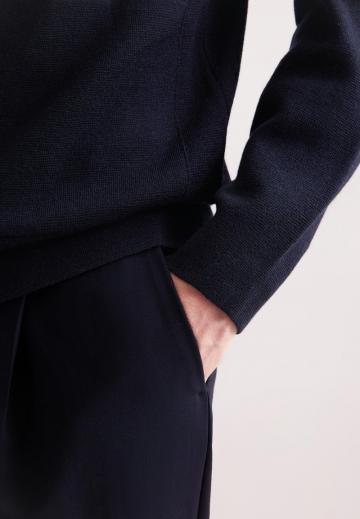 Вязаная кофта