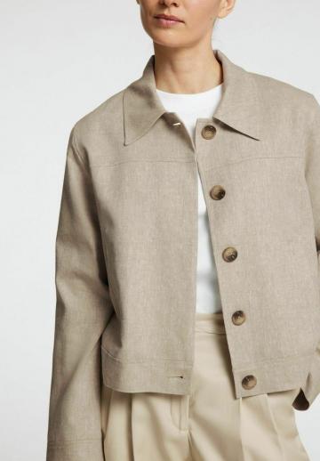 Блейзер с накладными карманами