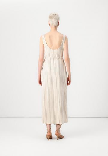 Пляжное платье