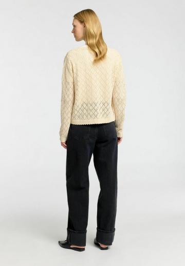 Вязаная кофта