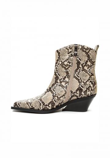 Ковбойские сапоги