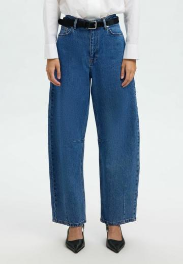 Свободные джинсы