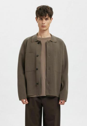 Вязаная кофта